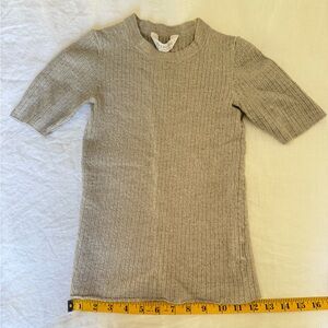 Everlane 100% Wool Sweater Short Sleeve Size Medium